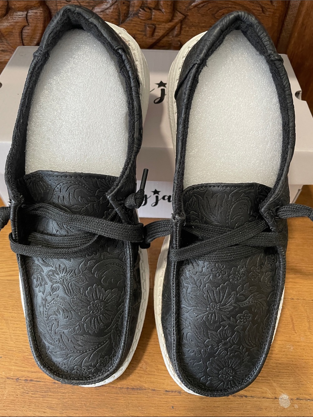 Gypsy Jazz Black Embossed Slip-On Loafers Shoe - Picture 5 of 7
